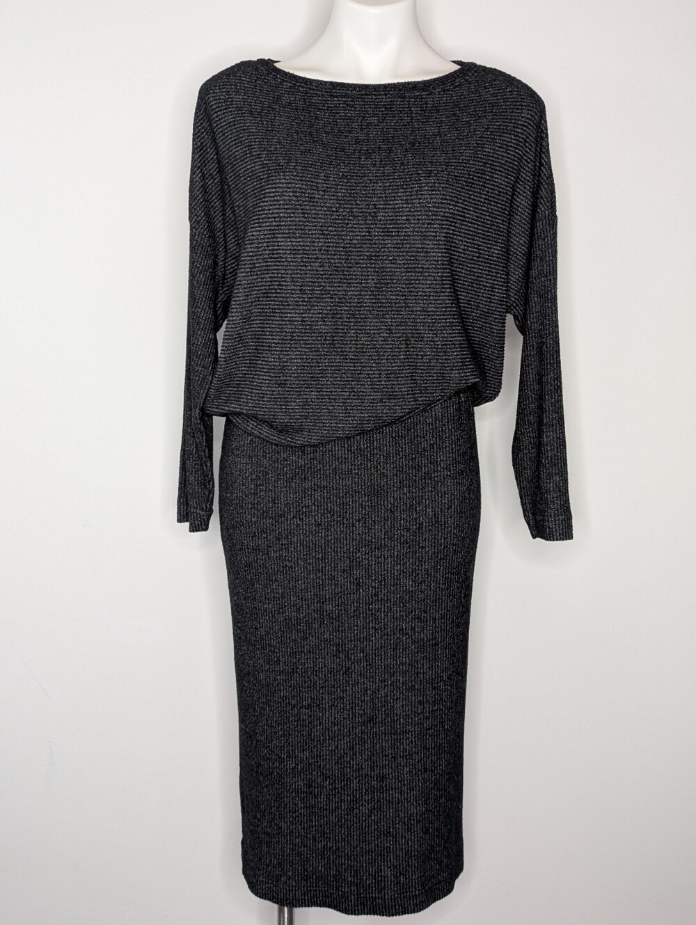 Banana Republic Factory Heathered Black Knit Long Sleeve Midi Dress ST